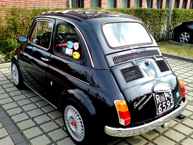 fiatwagenhintenx fiatwagenhintenx