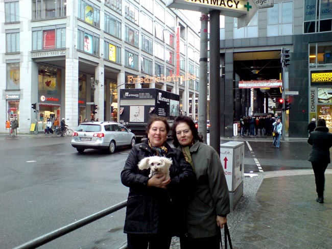 Puppenstube 3 Puppen und Teresa